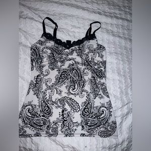 BLACK AND WHITE TANK TOP